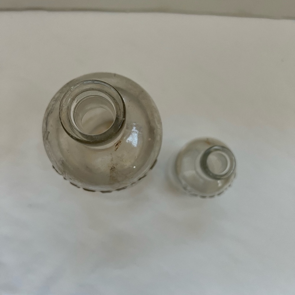 2  Vintage Listerine Glass Bottles Lambert Pharmacal Company Vintage No Top - Picture 11 of 12